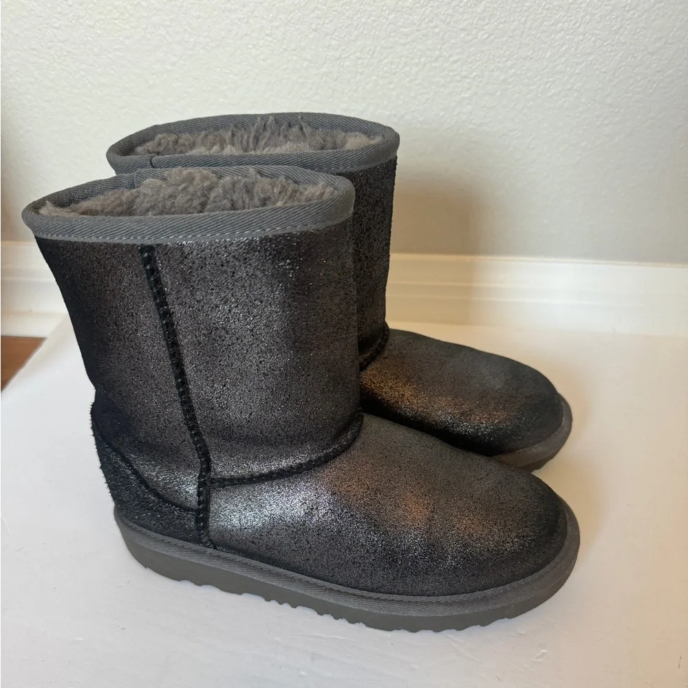 Toddler UGG Boots - Girls shoes